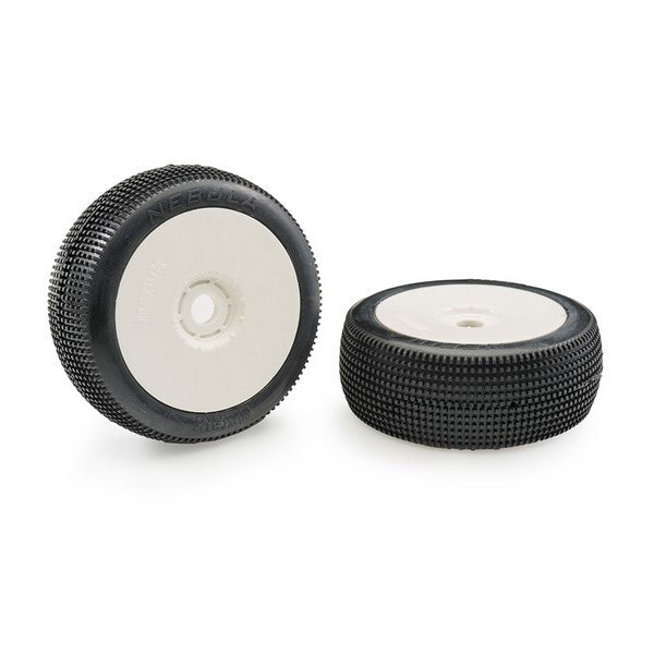 Matrix Nebula Super Soft Verklebt Weisse Felgen 1:8 (2) - GL-NEBSS