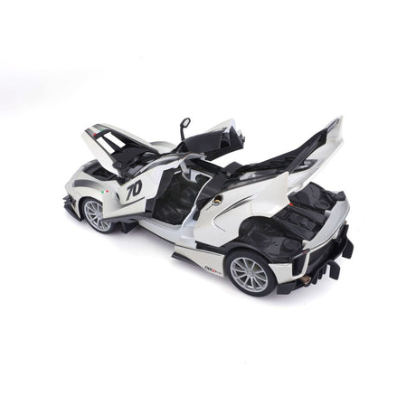 Ferrari R&P FXX-K EVO 1/18 weiss - RCXX - RC Racing Shop | RC Models | Tuning & Spare Parts for Professionals