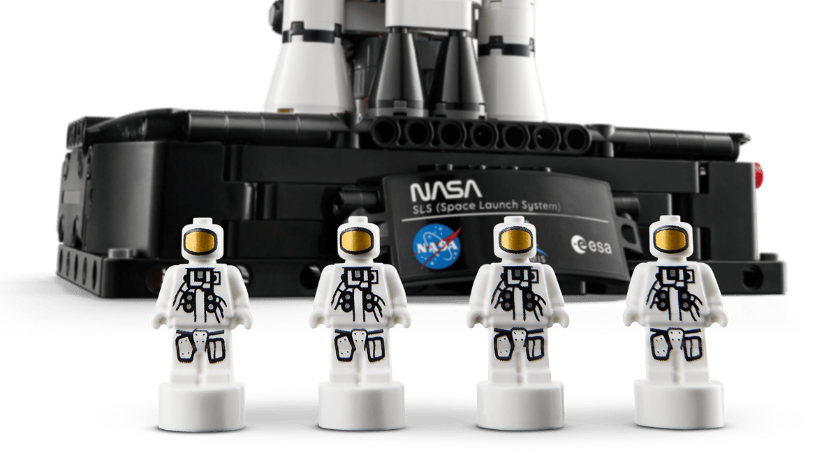 LEGO Technic NASA Artemis Space Launch System Rakete - 42221